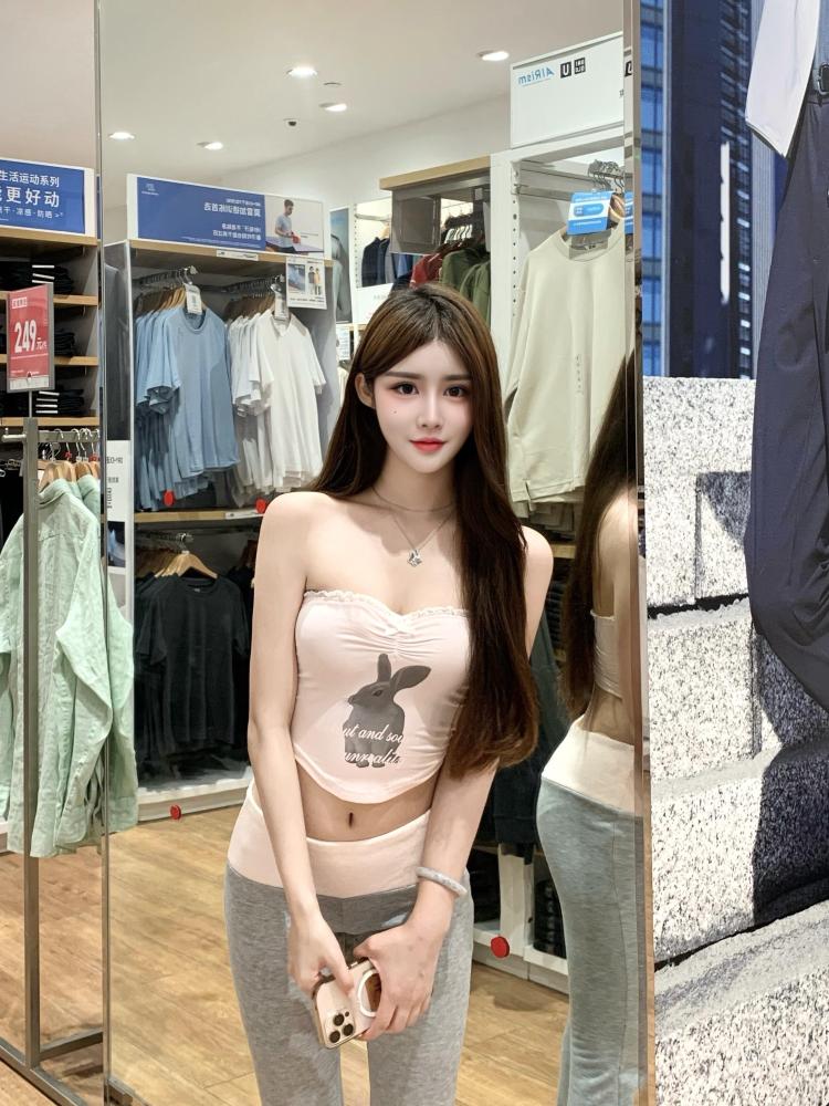 服装店美眉 琪宝 下海兼职 体验风土人情 Gallery 4